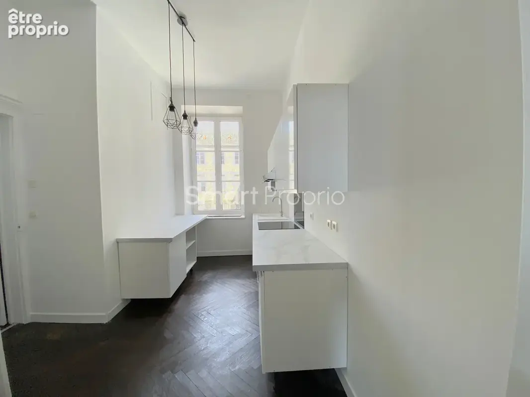 Magnifique Appartement T3 de Style Haussmannien - photo 3