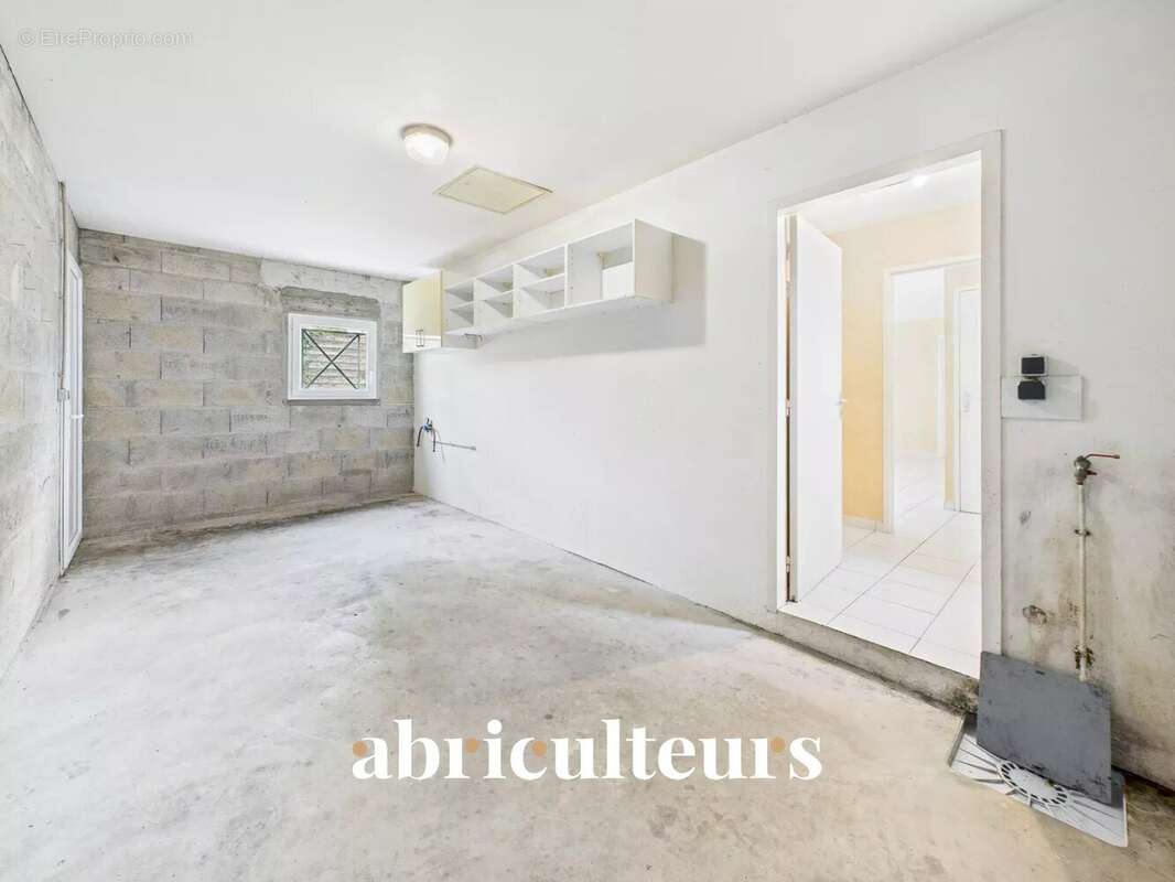 Maison à BOUGUENAIS