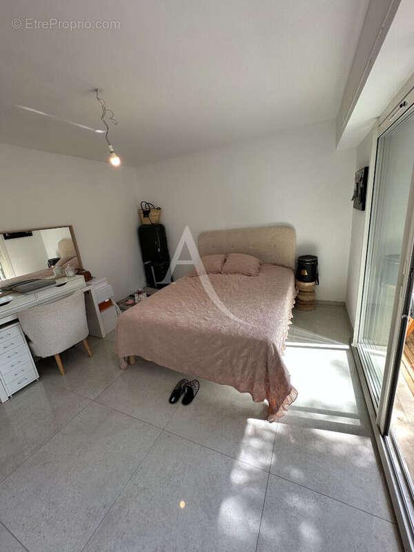Appartement à HYERES