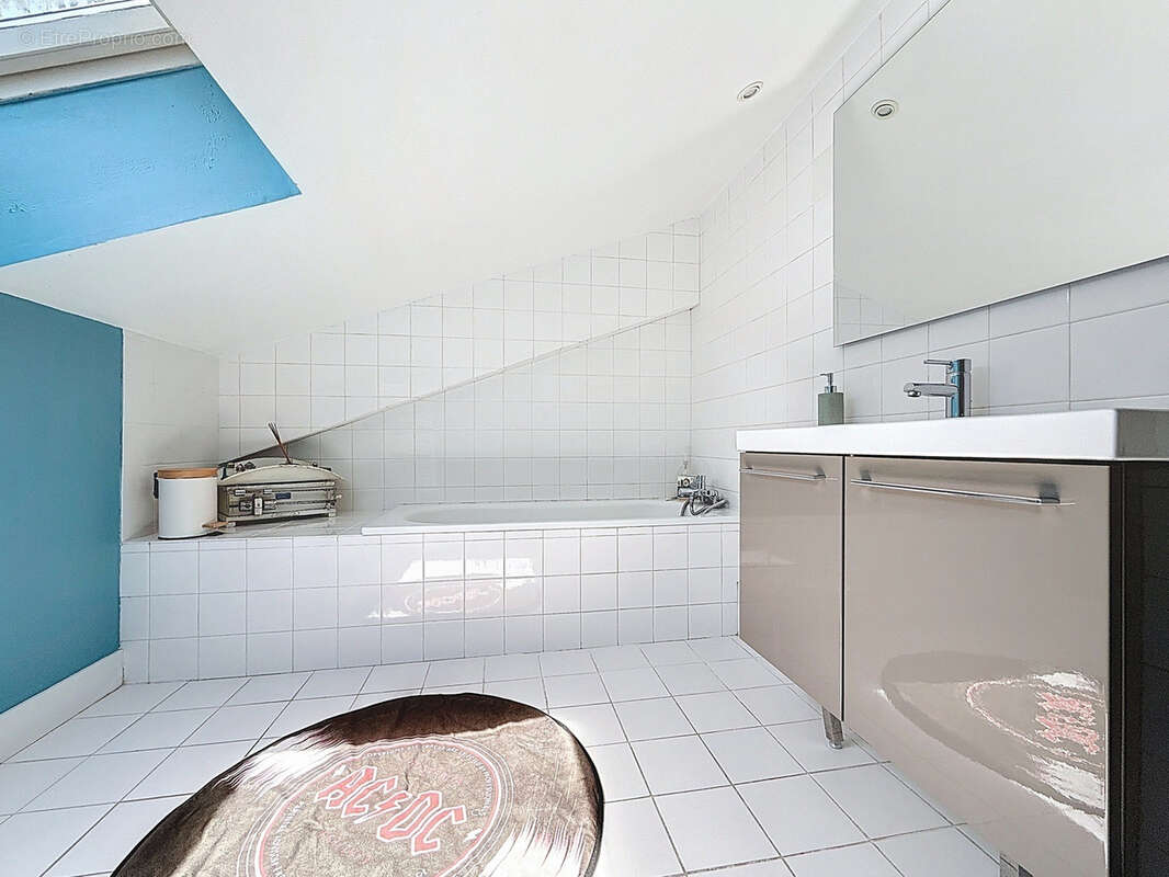 Appartement à BRIVE-LA-GAILLARDE