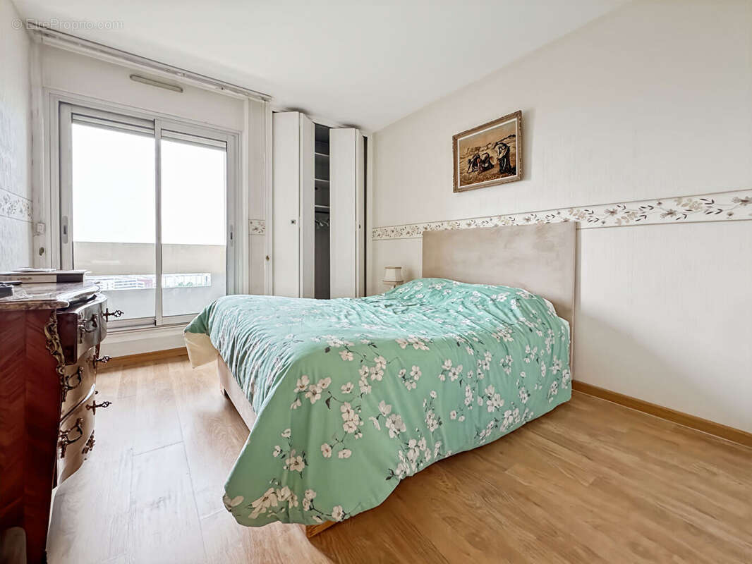 Appartement à ROSNY-SOUS-BOIS