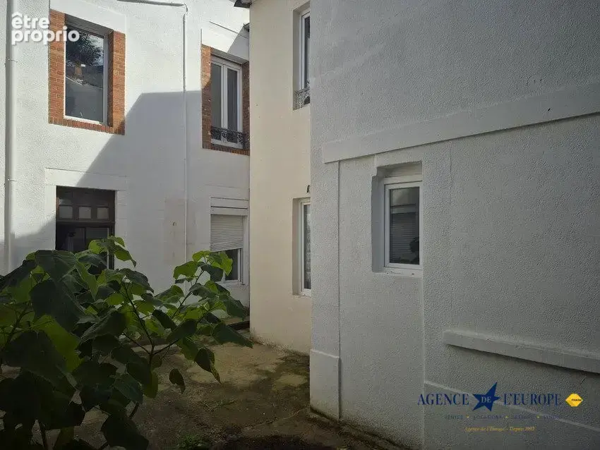 Appartement 300 m² à vendre à Vichy (03200) - photo 4