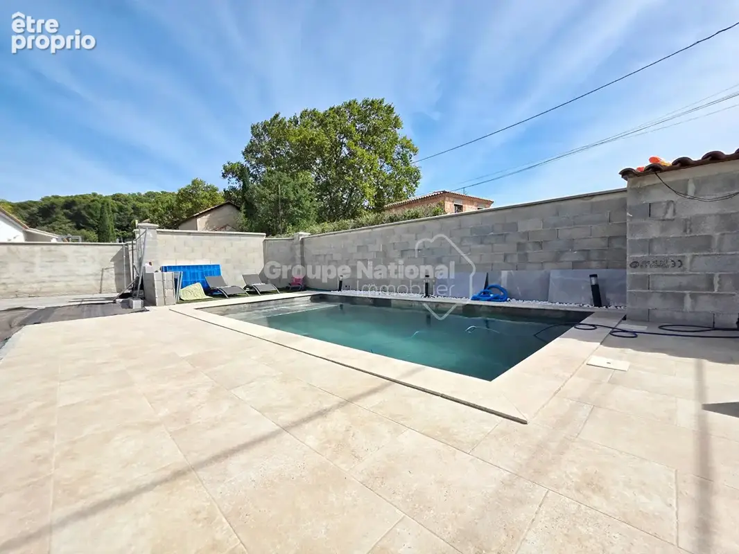 Maison 5 pièces de 142 m² avec piscine, garage et accès au canal ? Saint-Chamas (13250) - photo 16