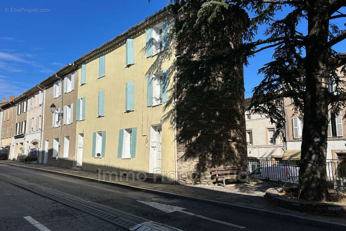 Maison à LA GARDE-FREINET