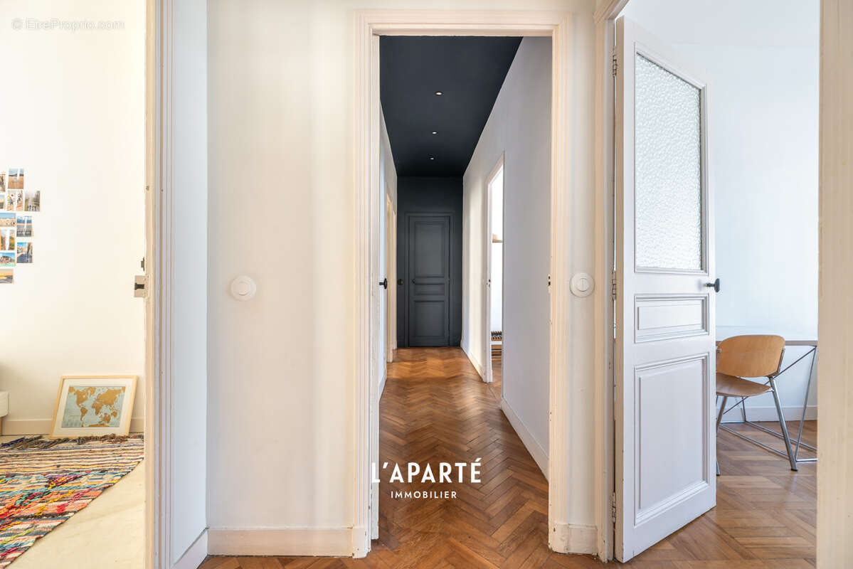 Appartement à MARSEILLE-6E