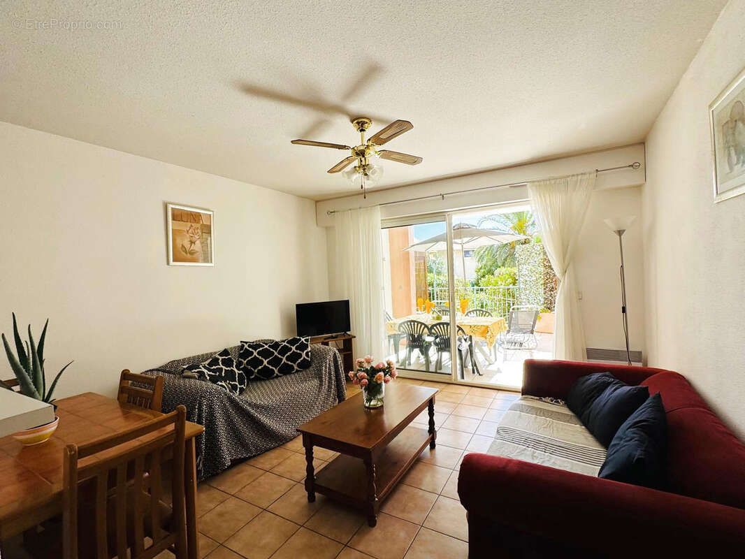 Appartement à GRIMAUD