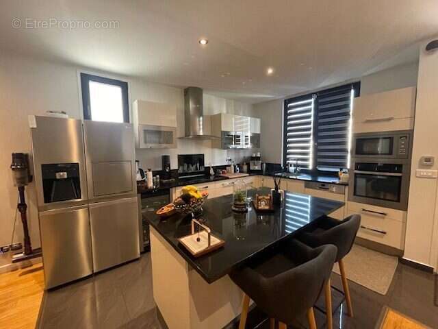 Maison à LE BLANC-MESNIL