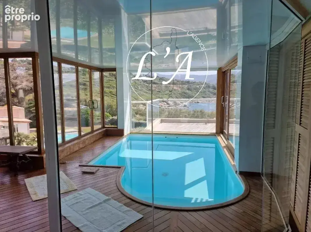 Villa pieds dans l’eau avec vue mer à 3 km d’Ile-Rousse - photo 6