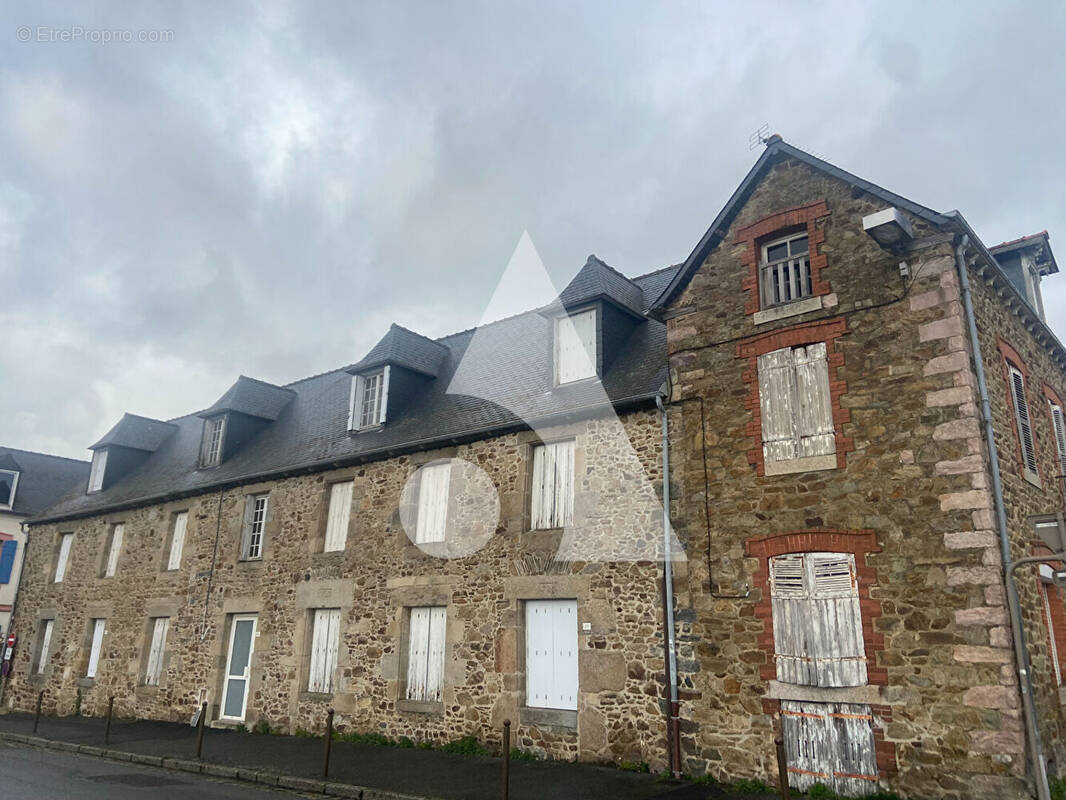 Appartement à LAMBALLE