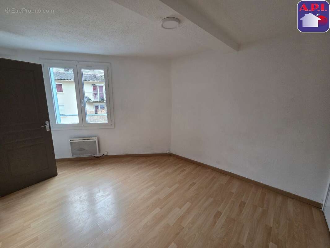 Appartement à AX-LES-THERMES