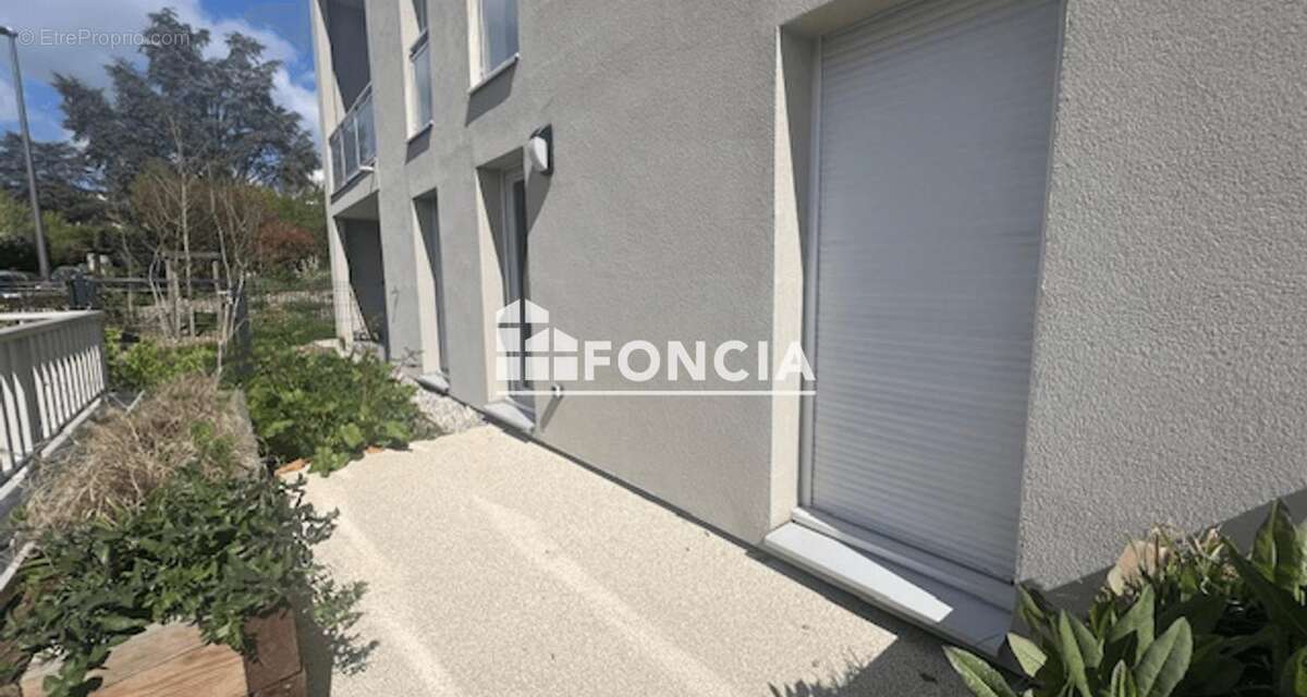 Appartement à RILLIEUX-LA-PAPE