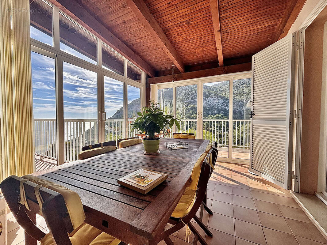 Maison à ROQUEBRUNE-CAP-MARTIN