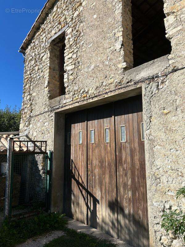 Appartement à SEDERON