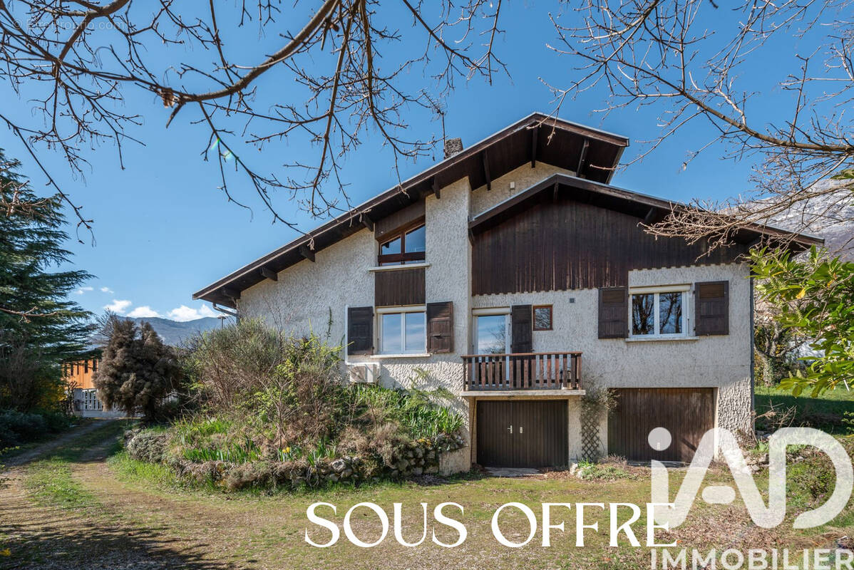 Photo 1 - Maison à CLAIX