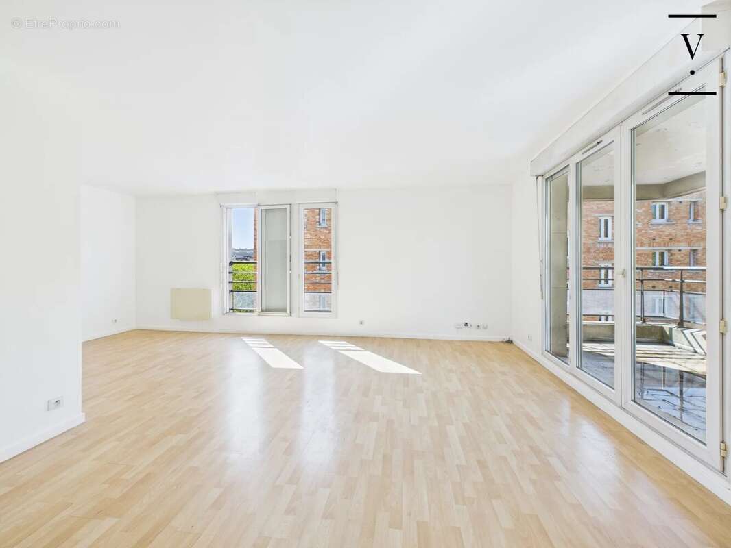 Appartement à PARIS-19E