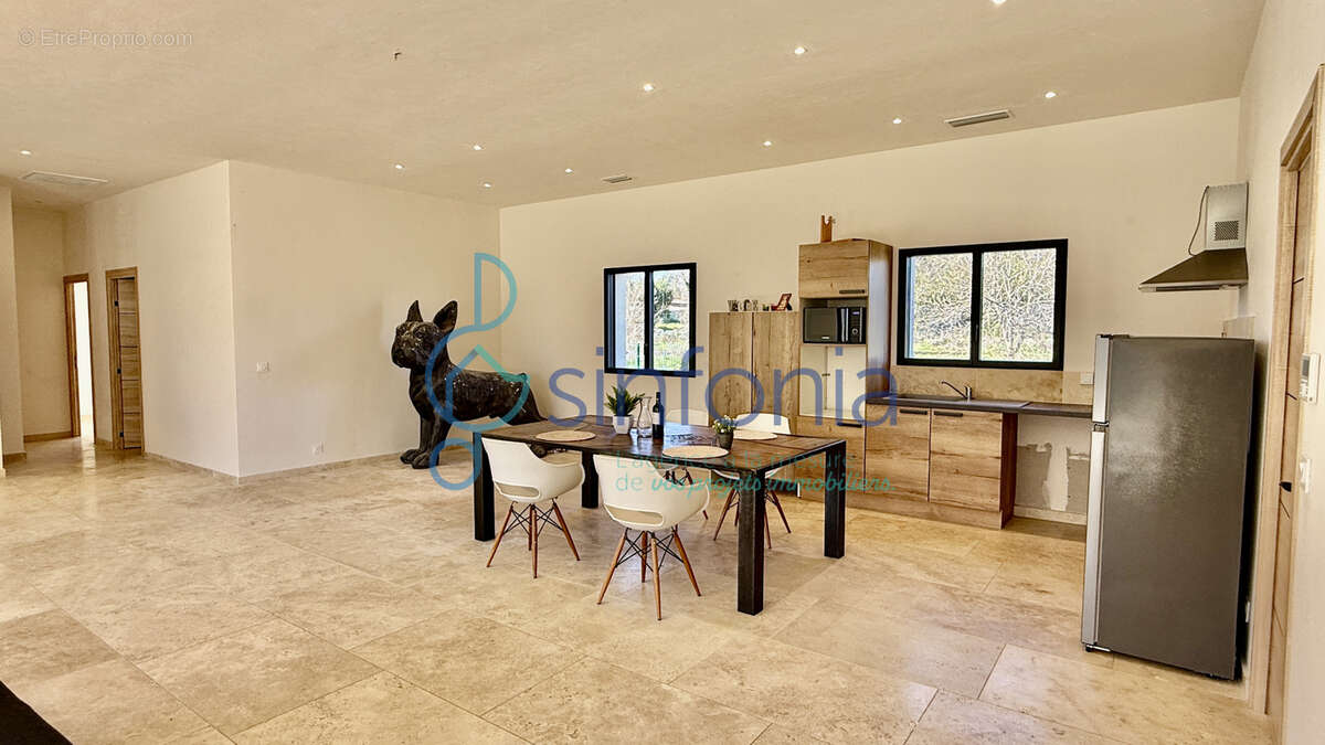 Maison à ARPAILLARGUES-ET-AUREILLAC