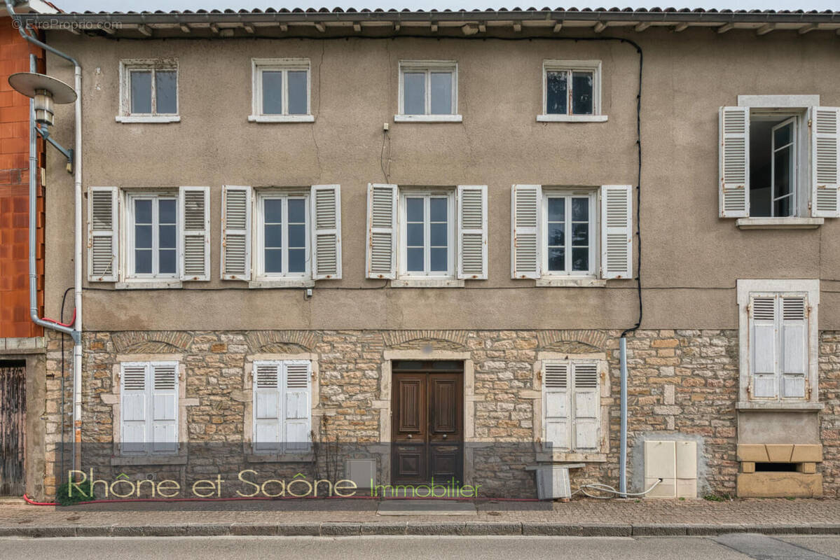 Photo 1 - Appartement à MONTMERLE-SUR-SAONE