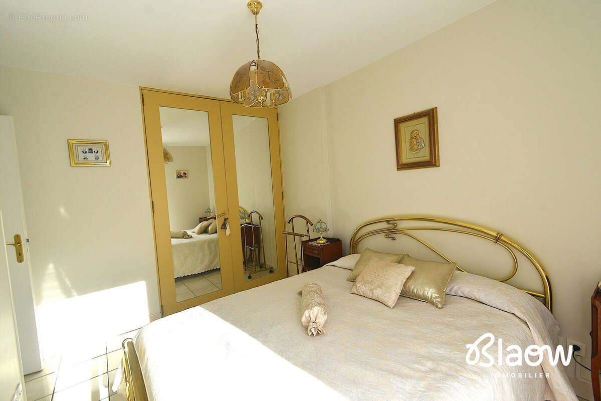 Appartement à DECINES-CHARPIEU