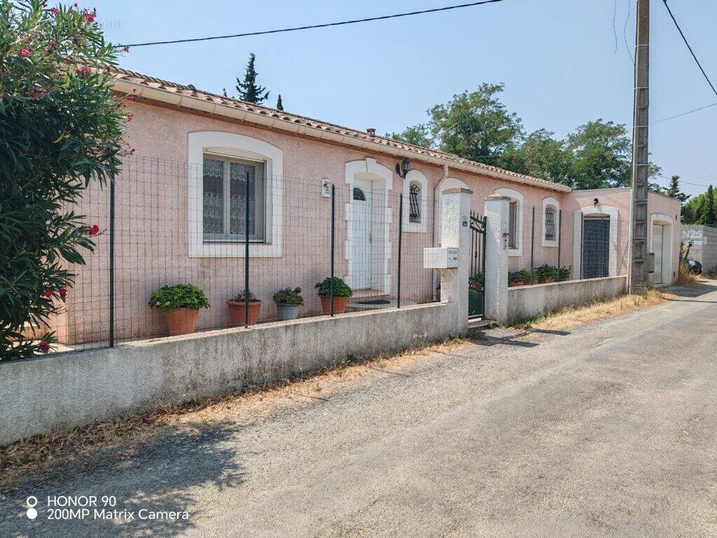 Maison à SAUVETERRE-DE-ROUERGUE