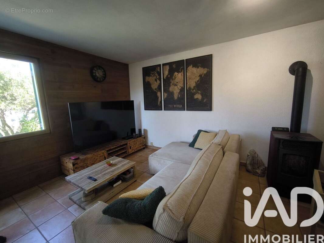 Photo 3 - Maison à SAINT-ETIENNE-LES-ORGUES