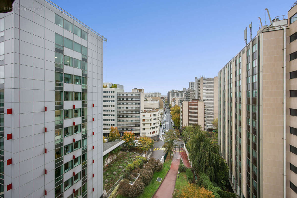 Appartement à PARIS-15E
