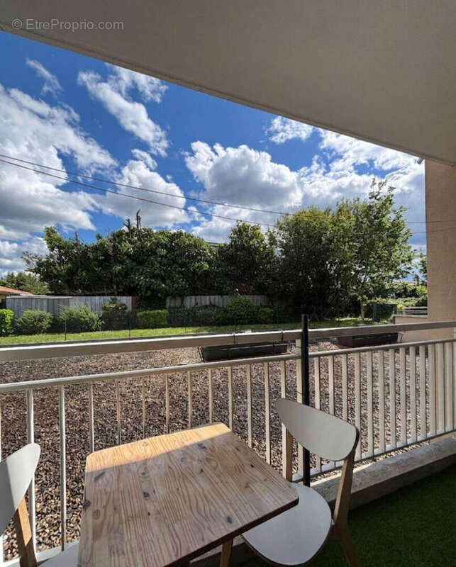 Appartement à VILLENAVE-D'ORNON
