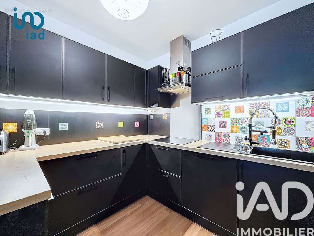 Photo 6 - Appartement à AUBERVILLIERS
