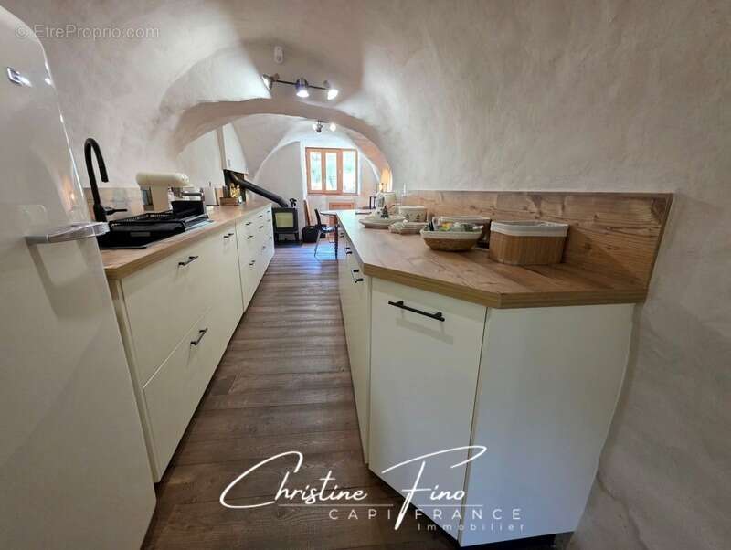 Appartement à LE MONETIER-LES-BAINS
