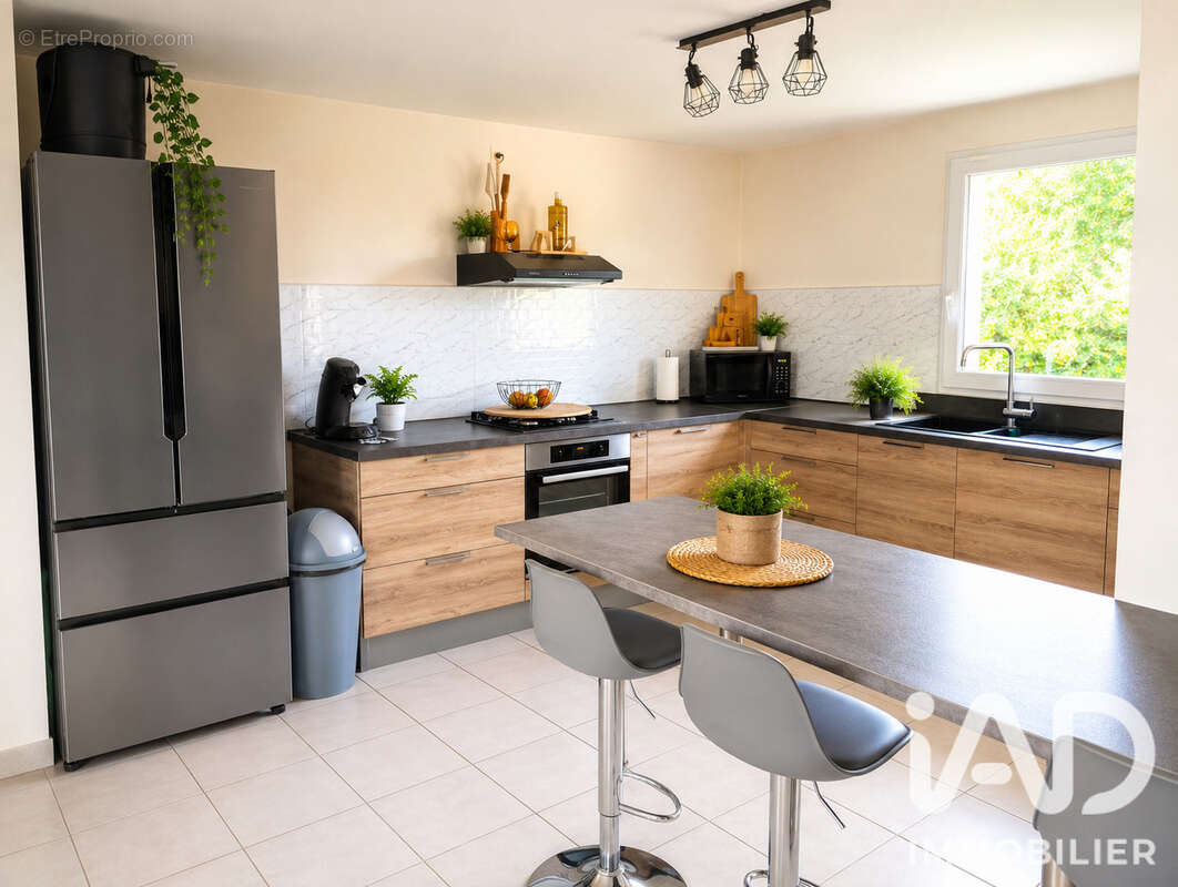 Maison 137 m² à Hermanville-Sur-Mer  - photo 2