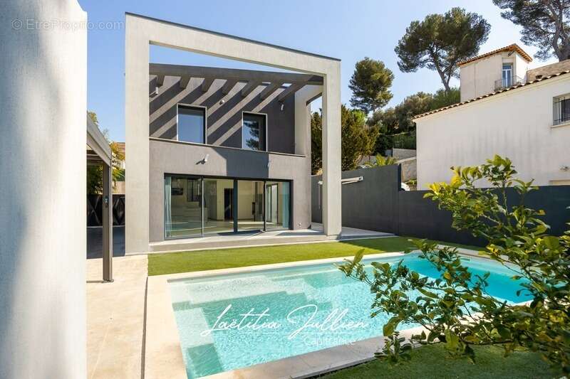 Maison à MARSEILLE-11E