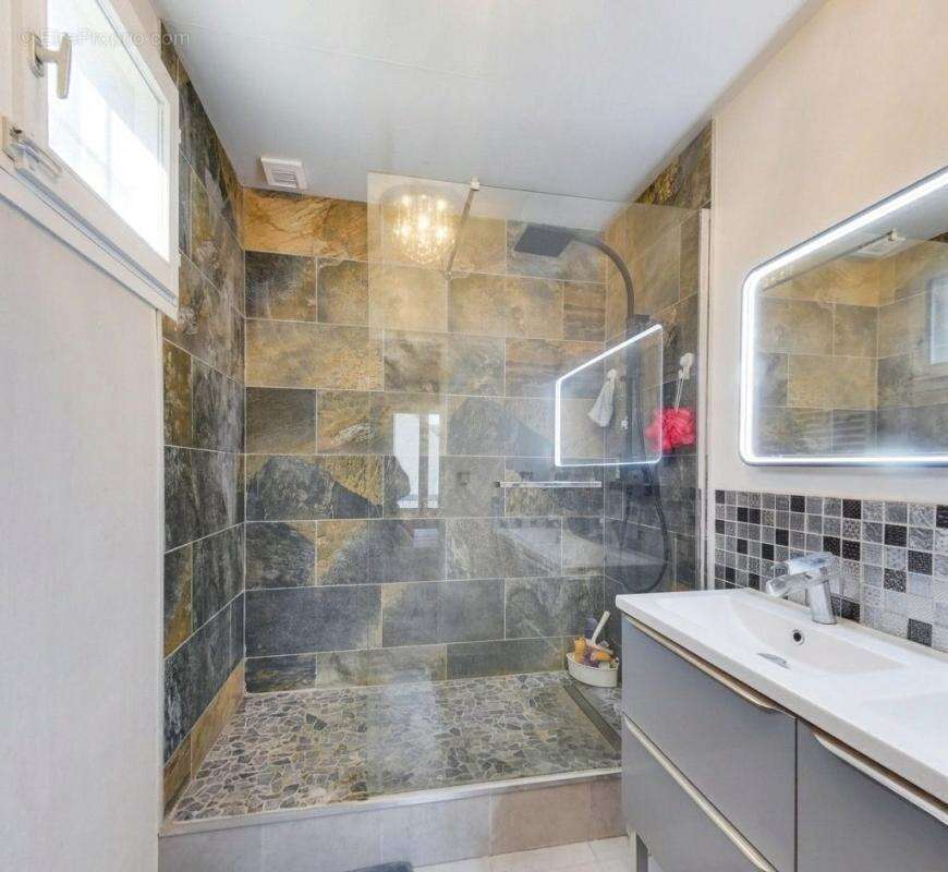 Maison à VILLEPINTE