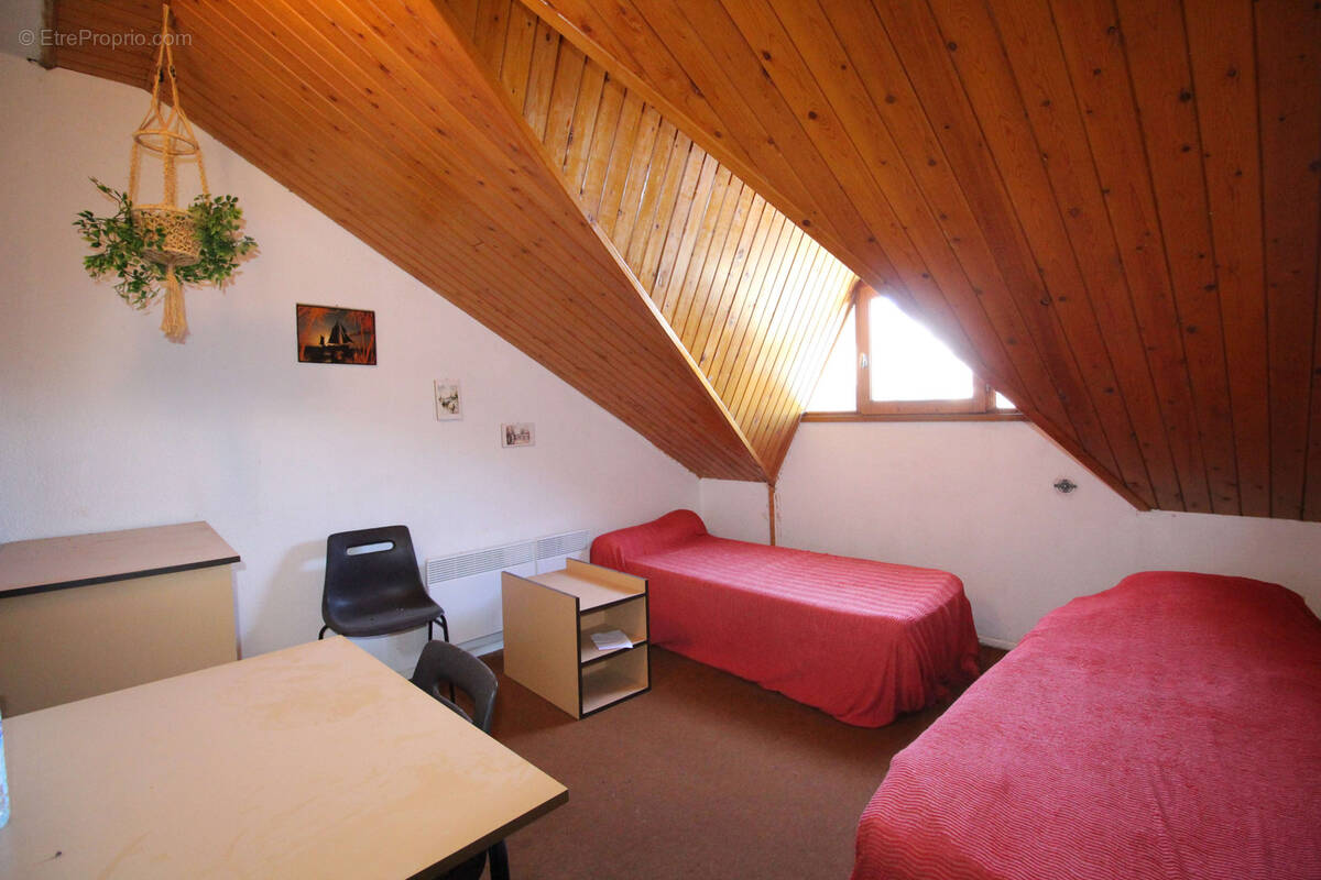 Appartement à SAINT-AVENTIN