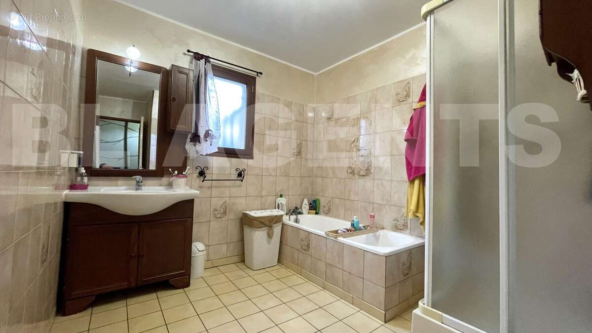 IMG_1129 - Maison à COULOMMIERS