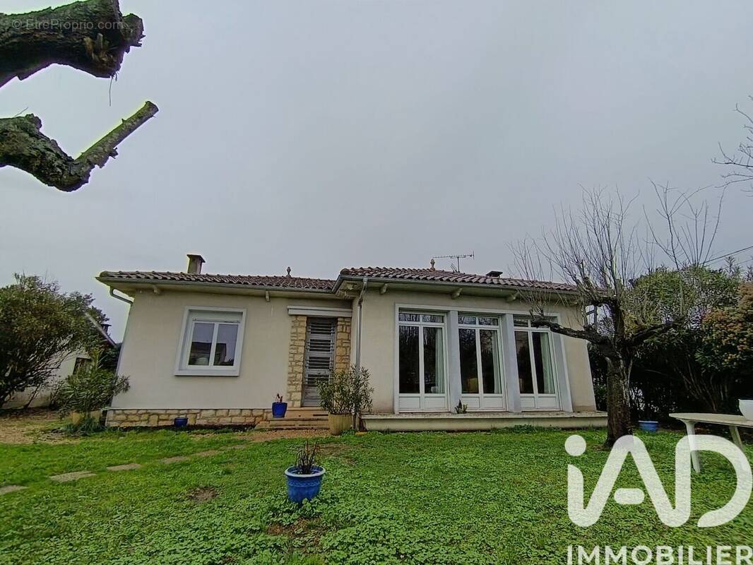 Photo 1 - Maison à COUTRAS