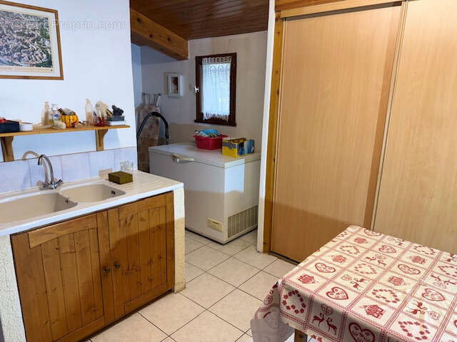 Maison à PERNES-LES-FONTAINES