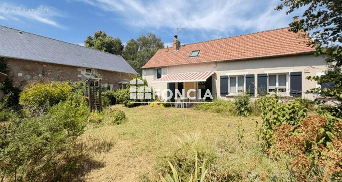 À vendre – Corps de ferme de caractère sur plus d’un hectare arboré - photo 16