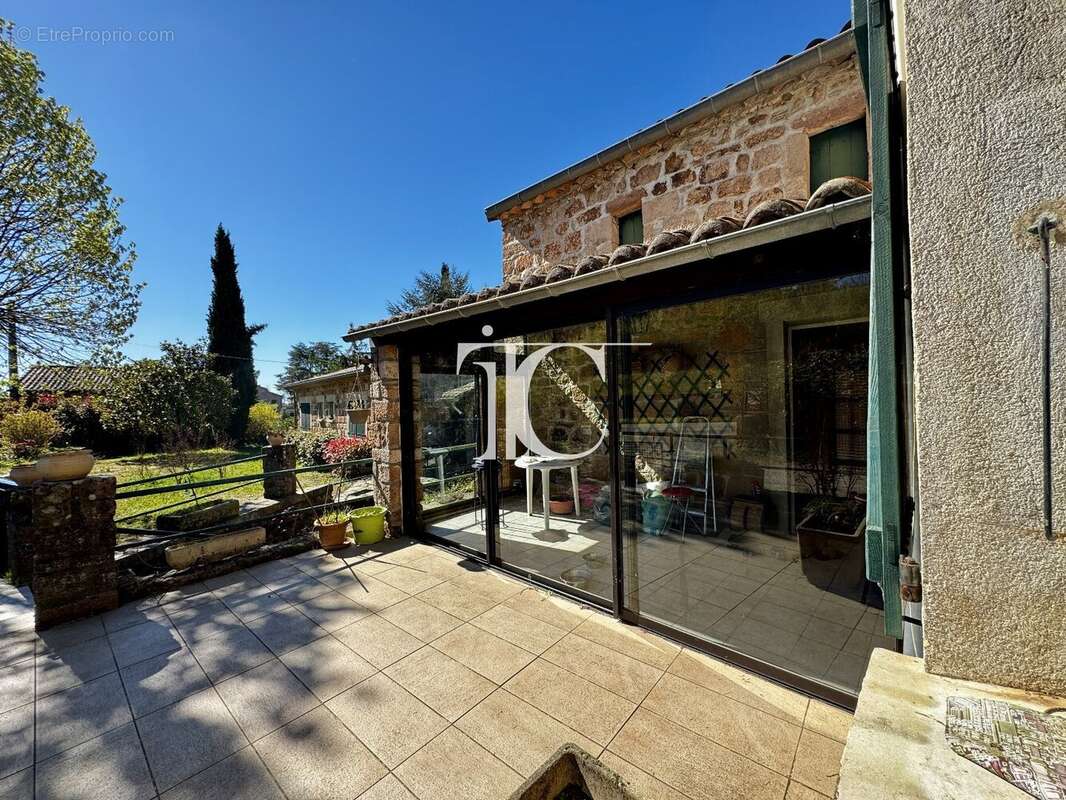 Maison à PLANZOLLES