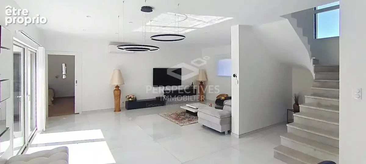 Villa 157 m2 - photo 4