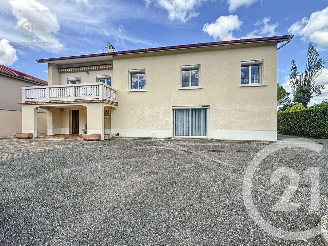 Maison à SAINT-SORLIN-EN-VALLOIRE