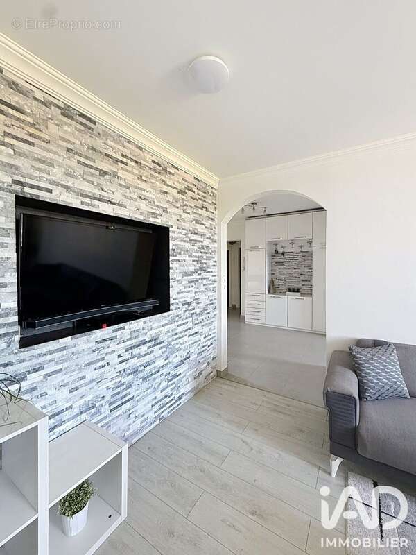 Appartement 88 m² à Lancrans  - photo 8