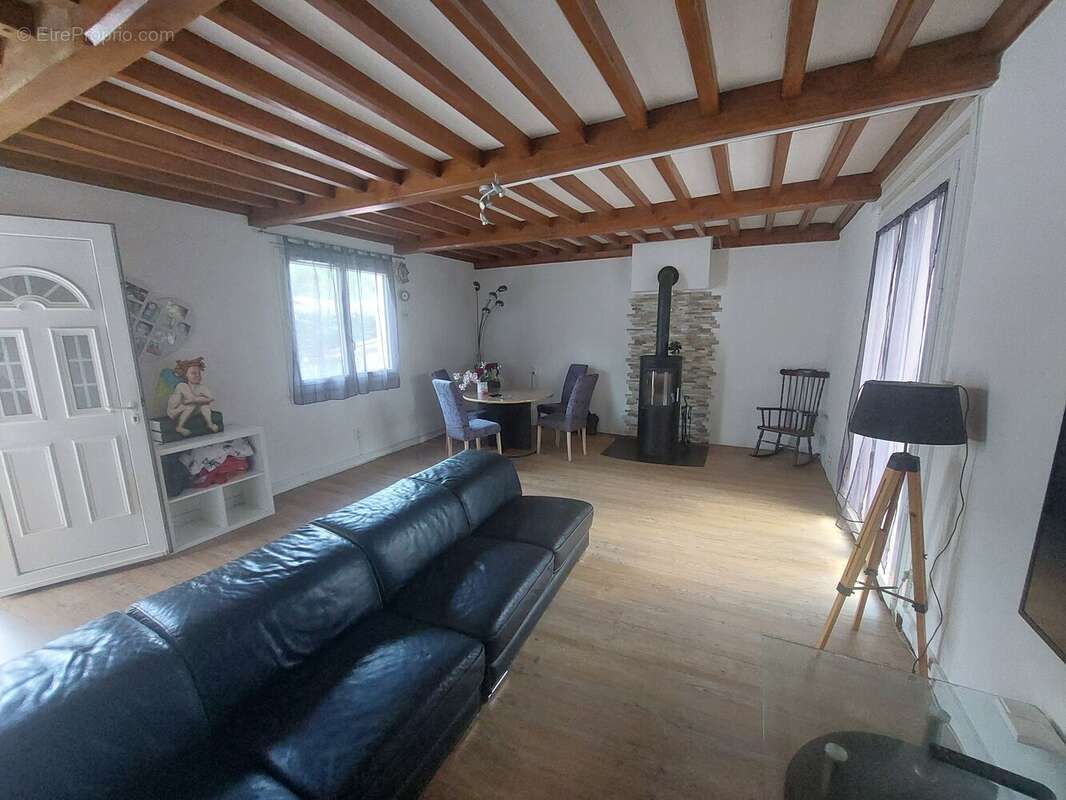 Photo 4 - Maison à MONTVERDUN