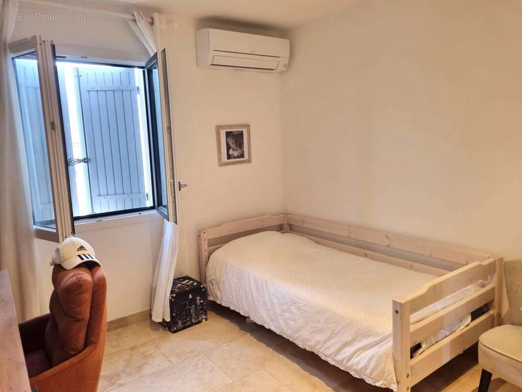 Appartement à PUGET