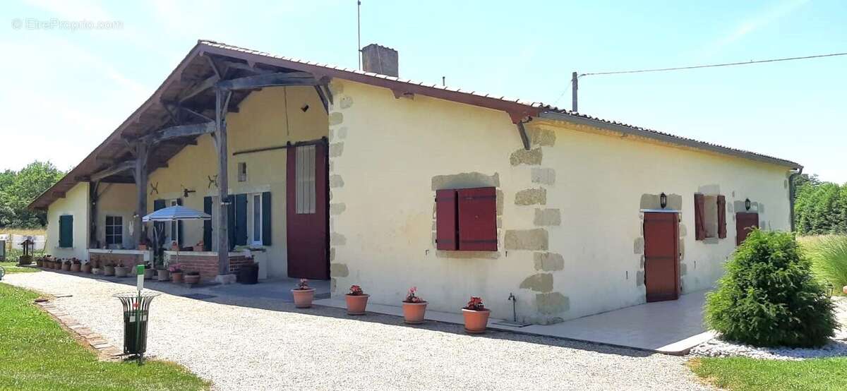 Maison à GRIGNOLS