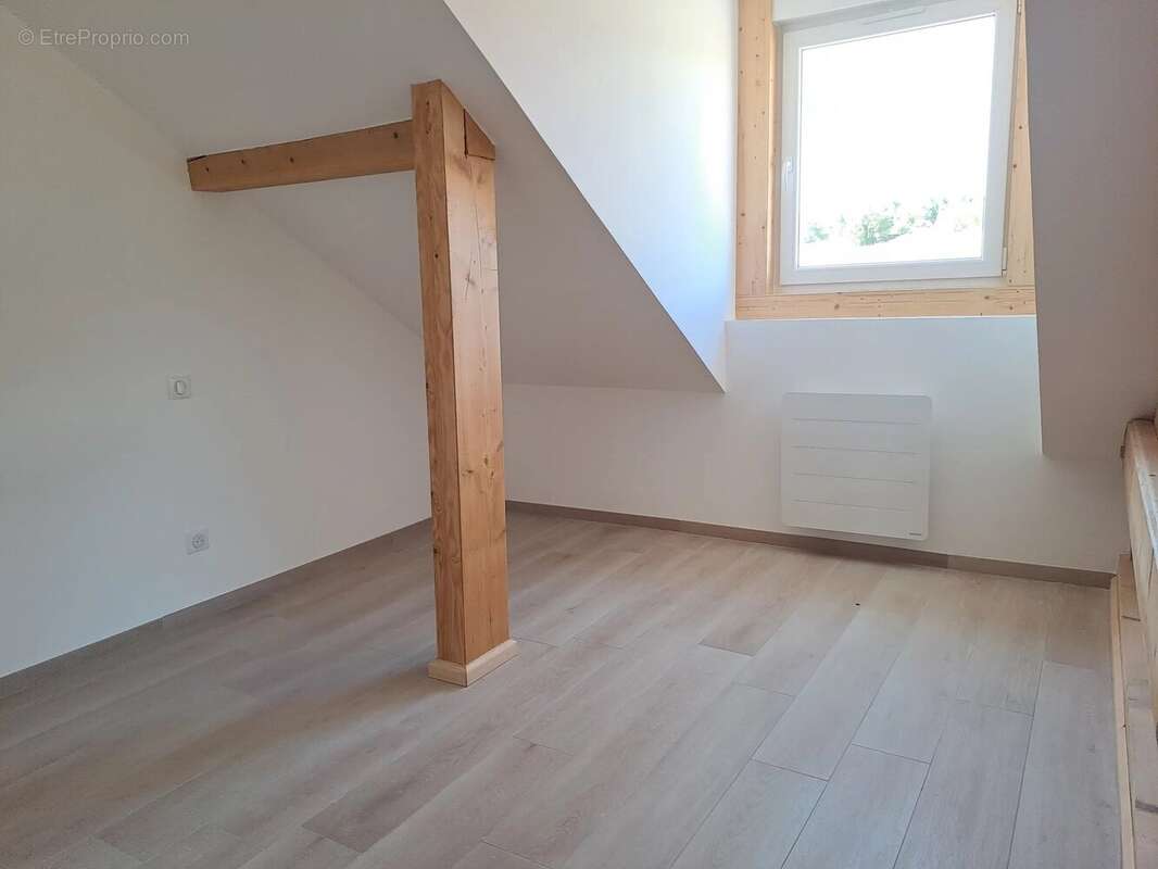 LAJOUX : T3  de caractère avec terrasse - photo 7