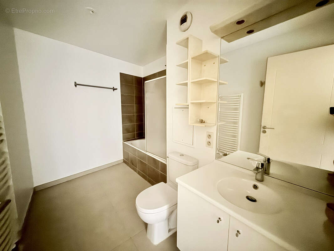 Appartement à MAISONS-ALFORT