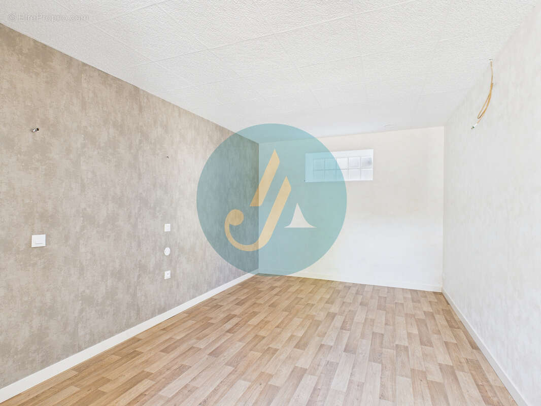 Maison à MESVES-SUR-LOIRE