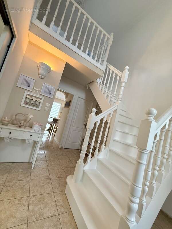 Maison à VILLEVEQUE