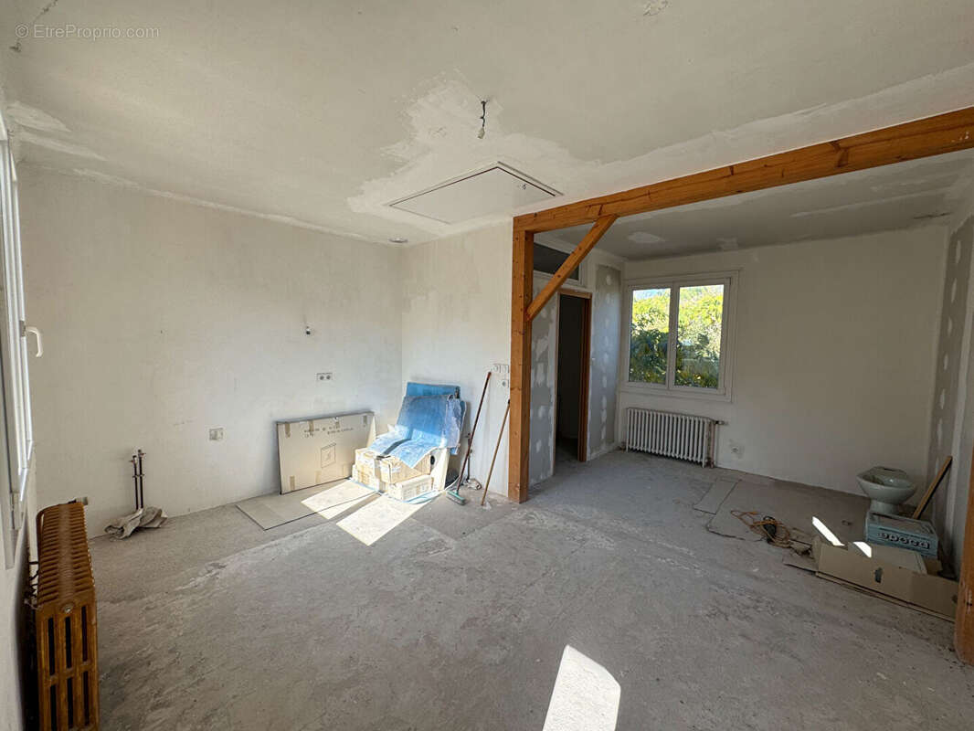 Pont l' abbé - maison avec  atelier et hangar - photo 10