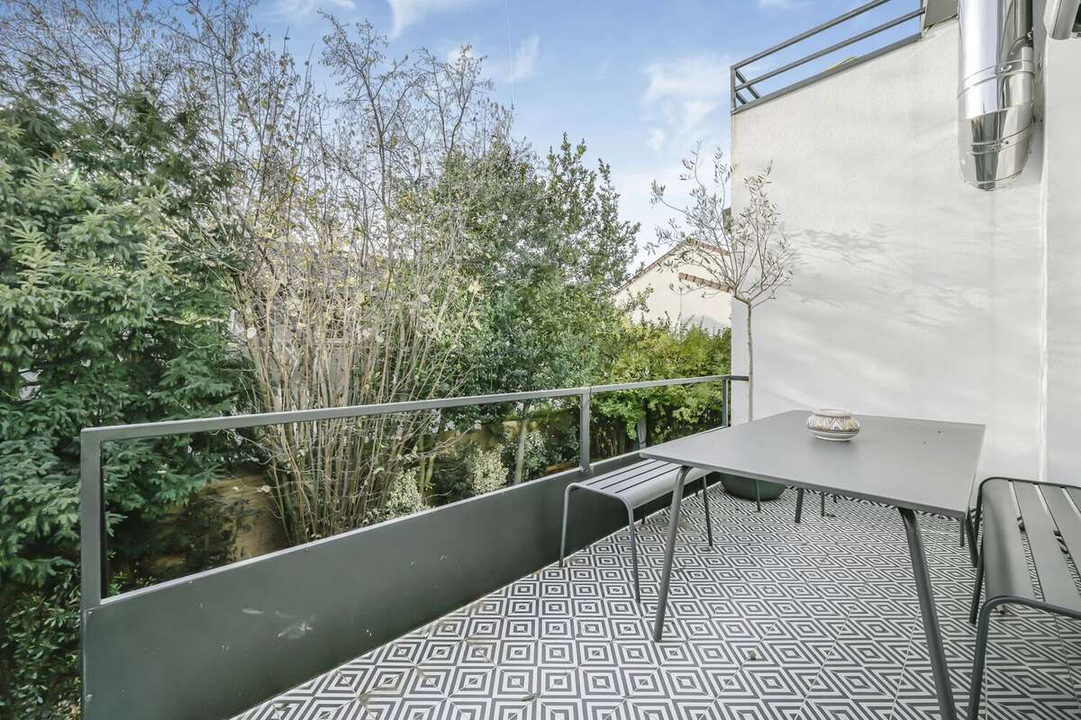 Maison à SURESNES