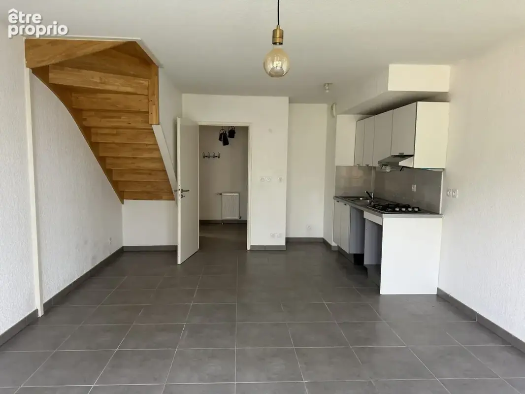 Maison 62 m² à Villeneuve-Tolosane  - photo 2
